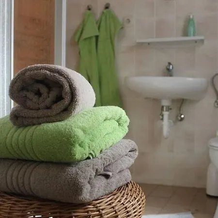 Holiday home Apartment In Tabarz Thuringia Near The Forest